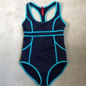 *Lowest Price* Spanx bathing suit Size 6 EUC